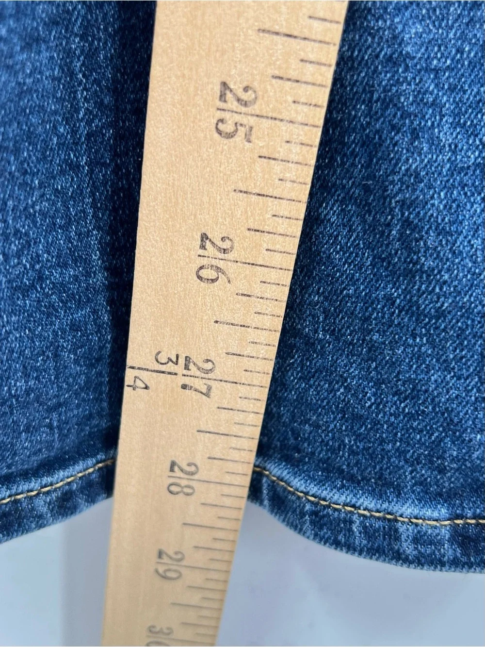 162 GAP Slim Fit Dark Blue low-rise Jeans